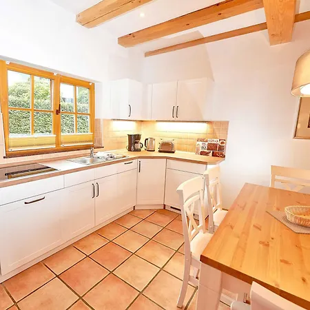 Strandschlösschen - House Half 3 Ferienhaus