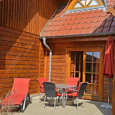 Strandschloesschen - Haushaelfte 3 Будинок відпочинку Sellin (Rugen)