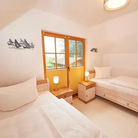 Ferienhaus Strandschlösschen - House Half 3